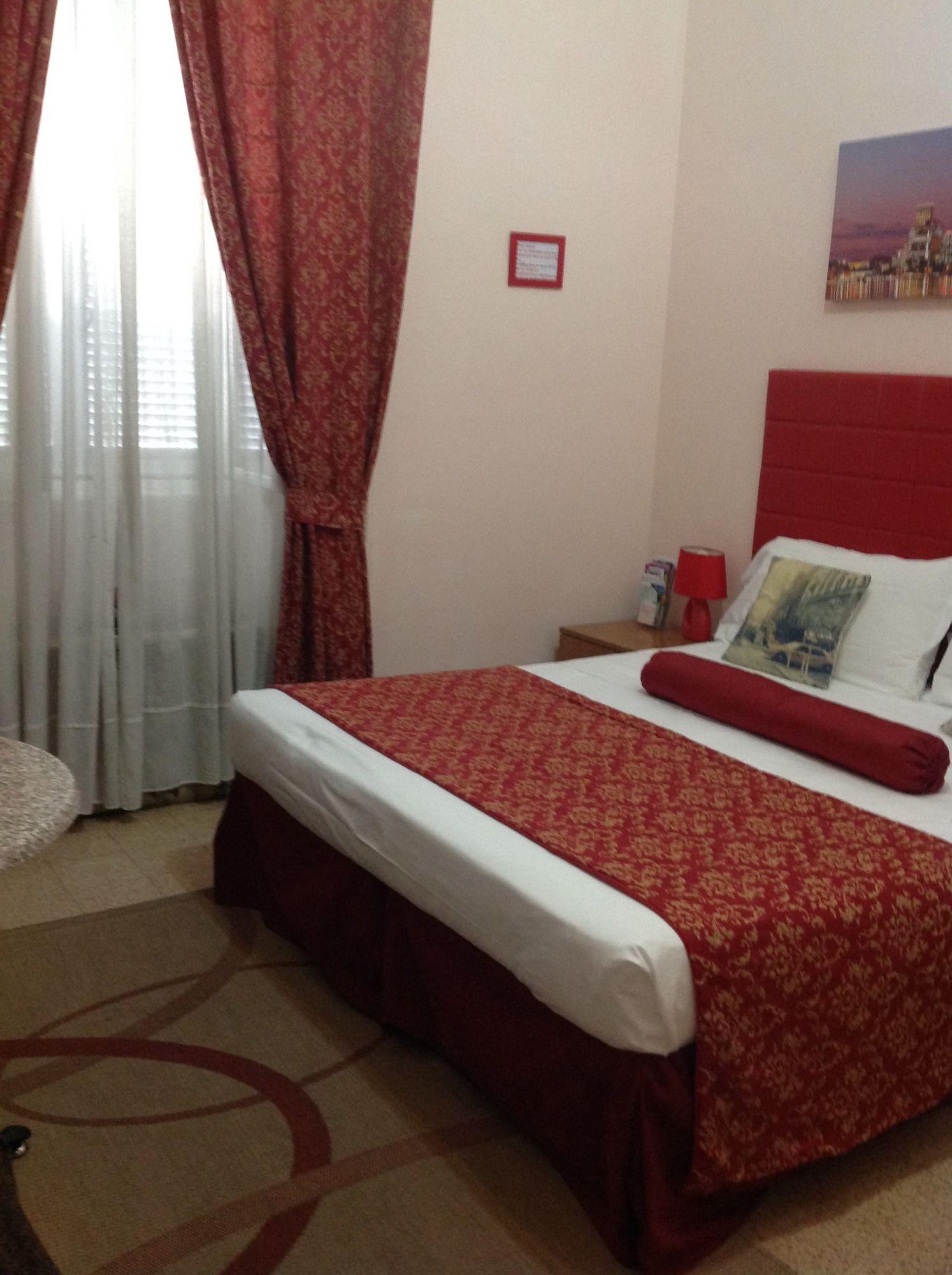 Guest House Meret Рим Екстериор снимка
