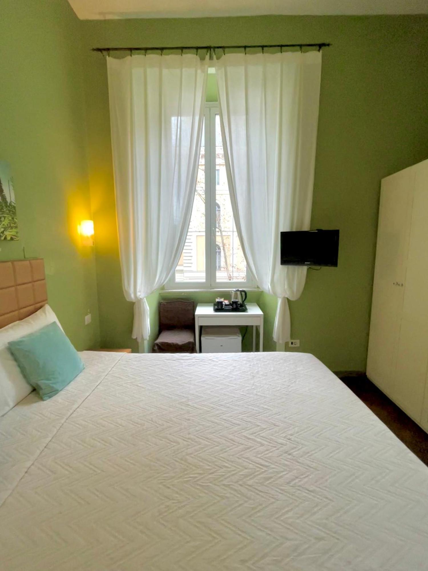 Guest House Meret Рим Екстериор снимка