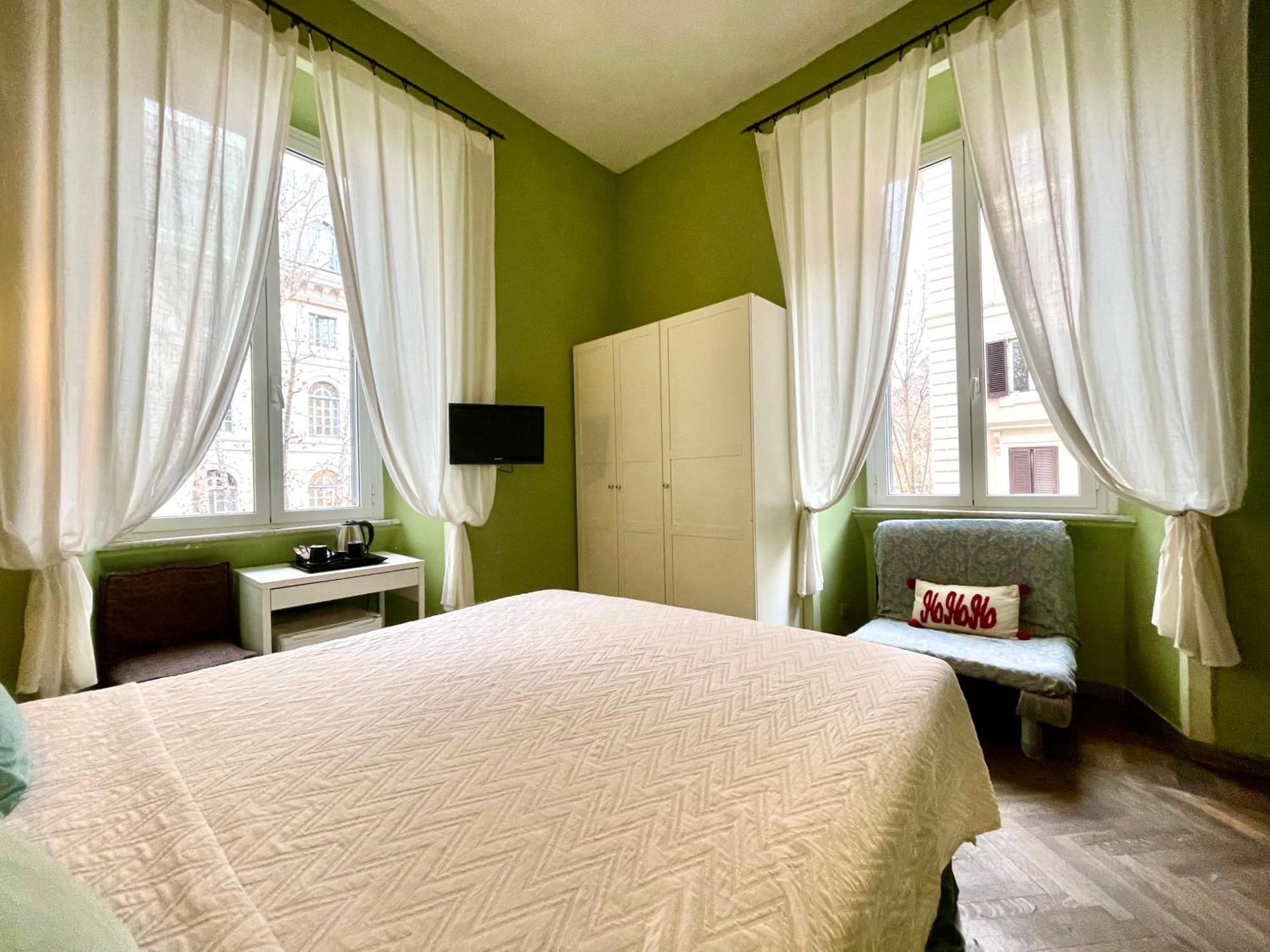 Guest House Meret Рим Екстериор снимка