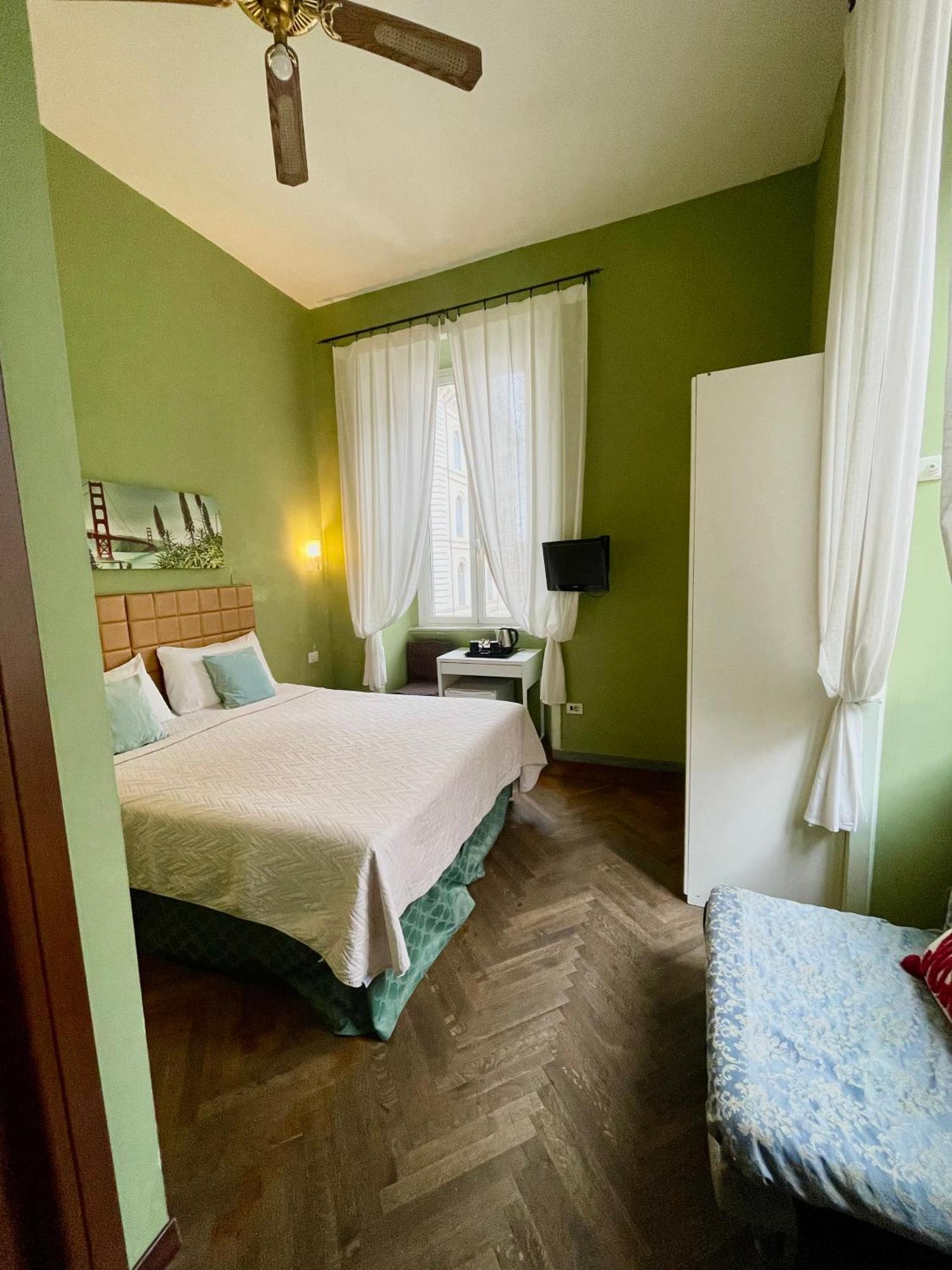 Guest House Meret Рим Екстериор снимка
